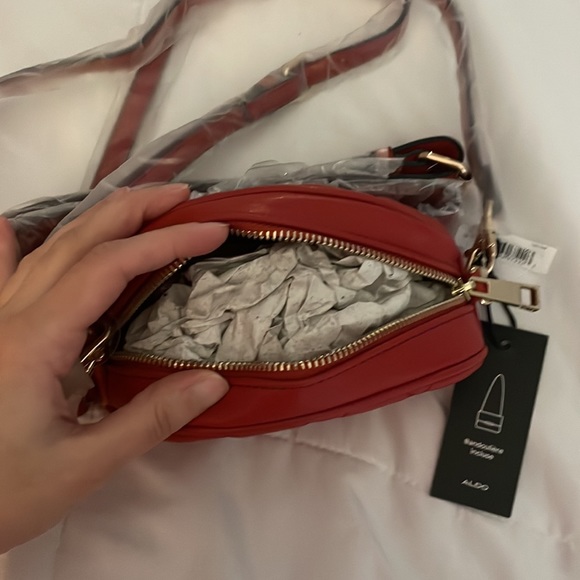 Aldo red belt bag - Picture 3 of 4